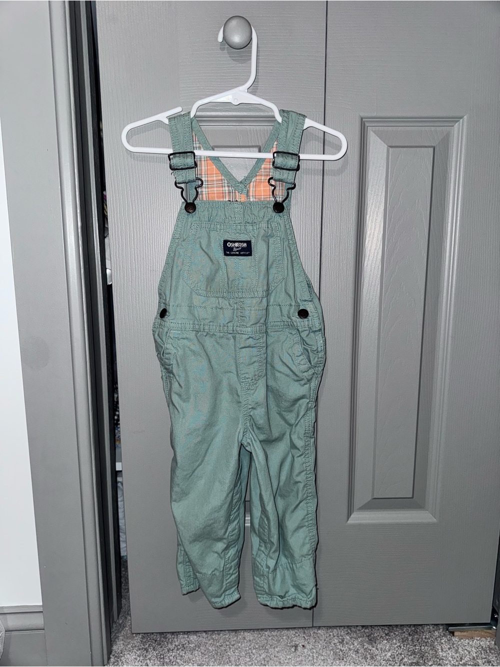 oshkosh 24 m overall